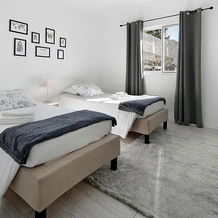 Carmen's Place Tatil Evi *